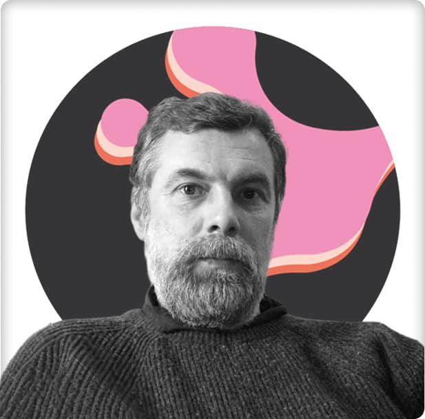 Николай Комаров
